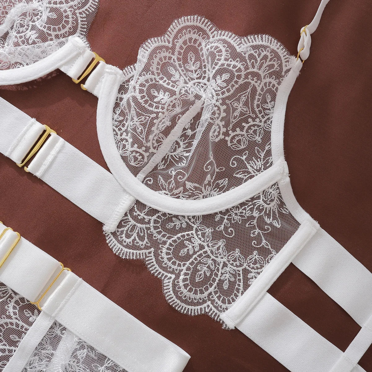 Set Lingerie Nera con Ricamo Floreale