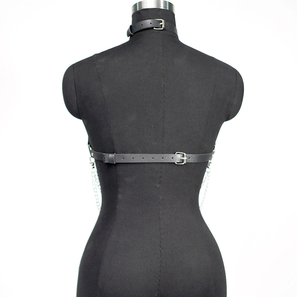 HARNESS DONNA IN ECOPELLE CON CATENE